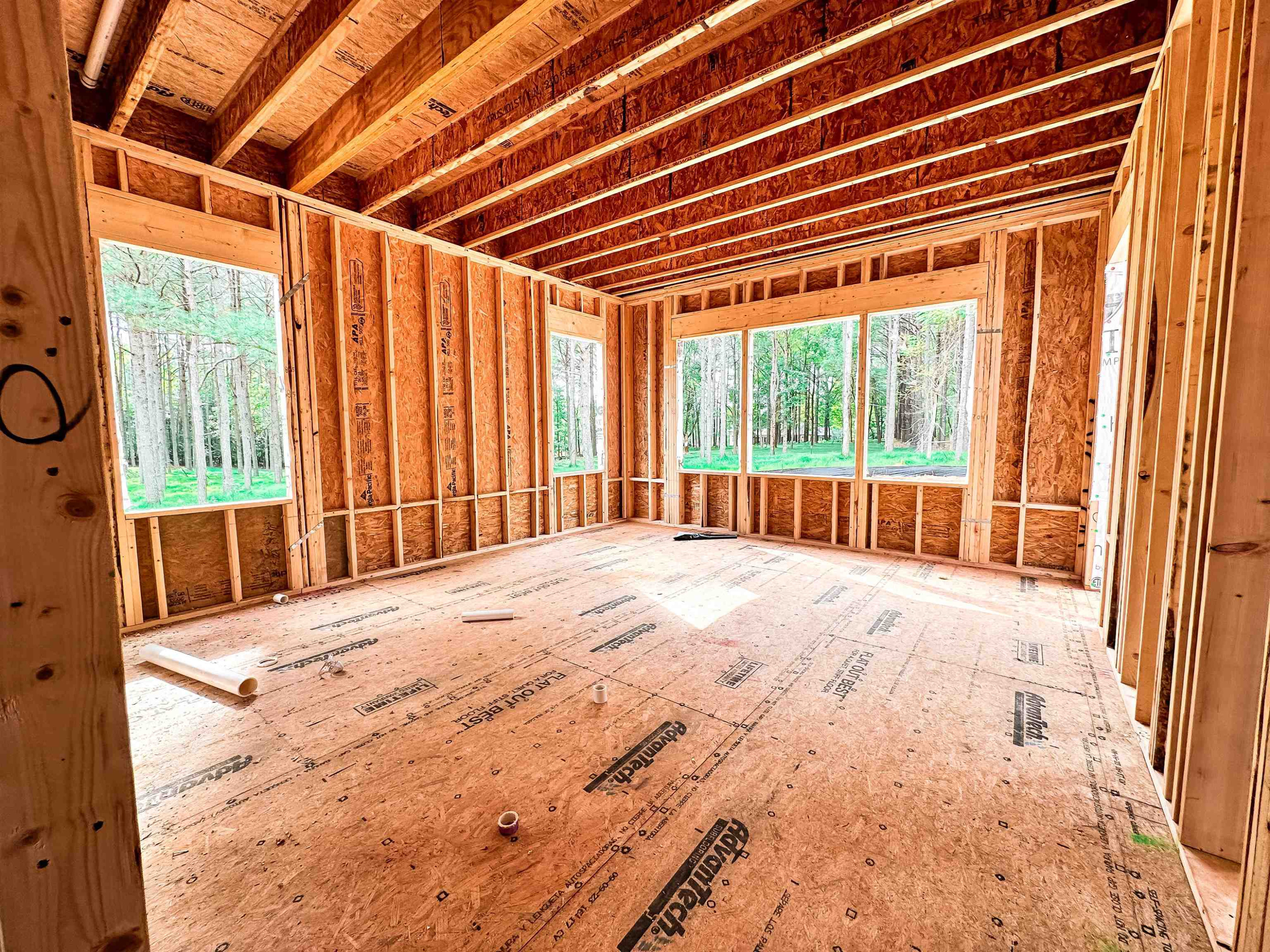 1605 Legacy Ridge Lane