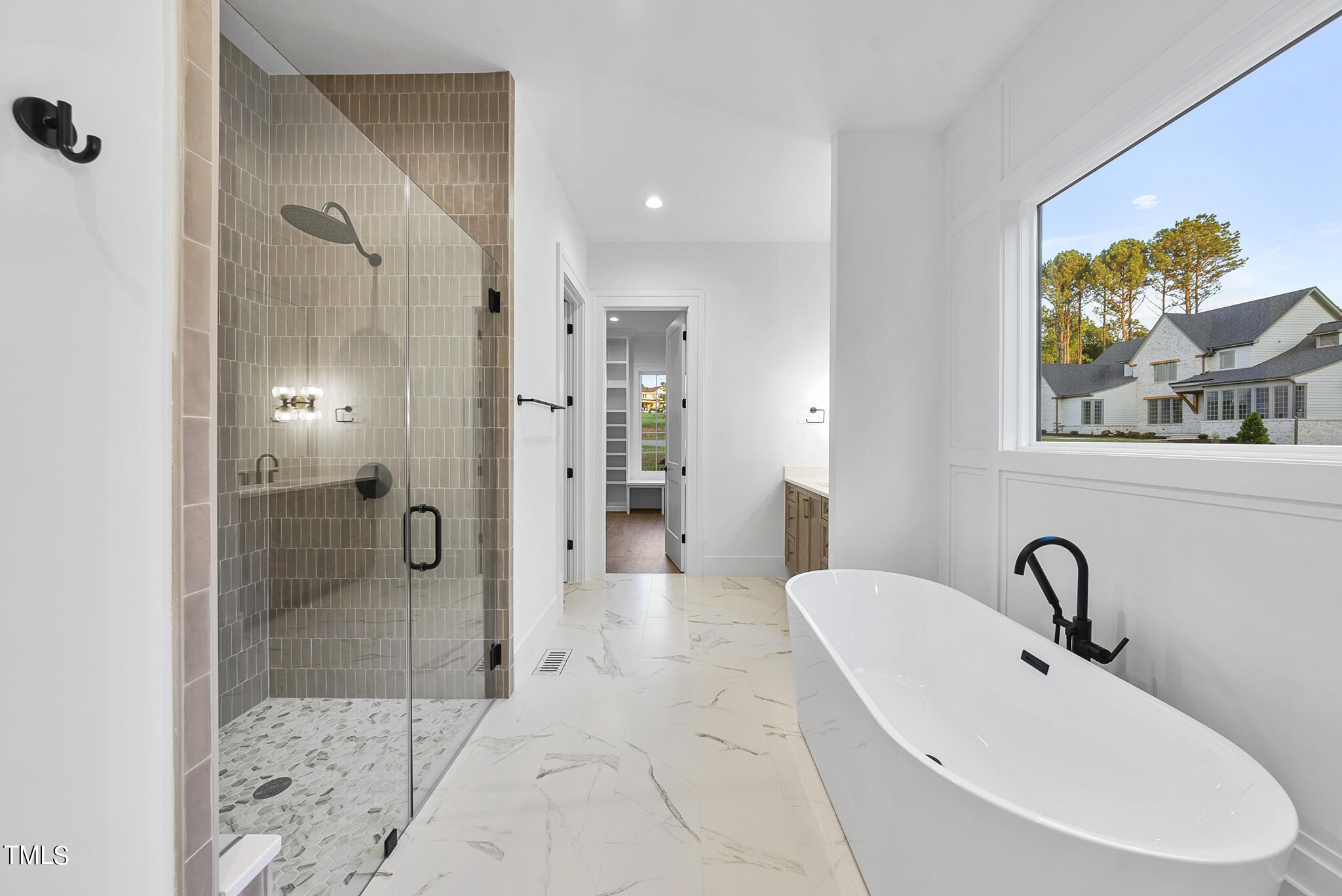 1605 Legacy Ridge Lane