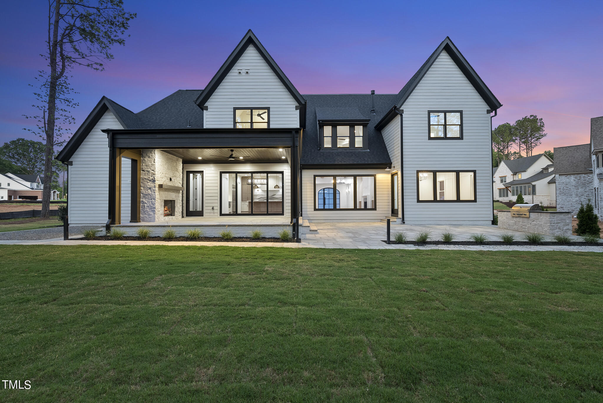 1605 Legacy Ridge Lane