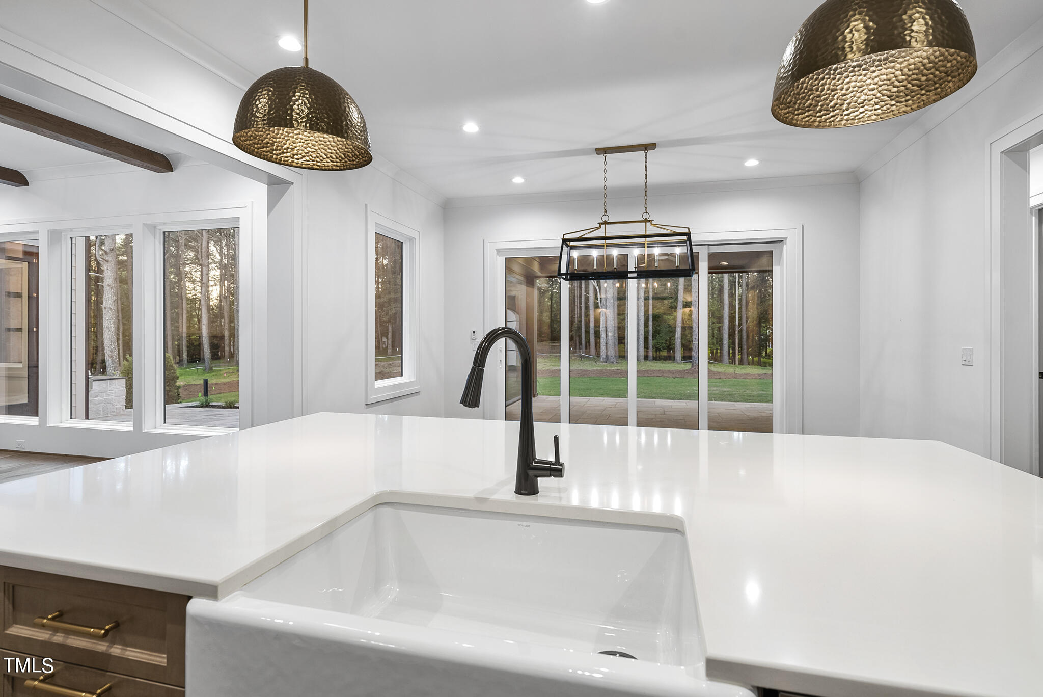 1605 Legacy Ridge Lane