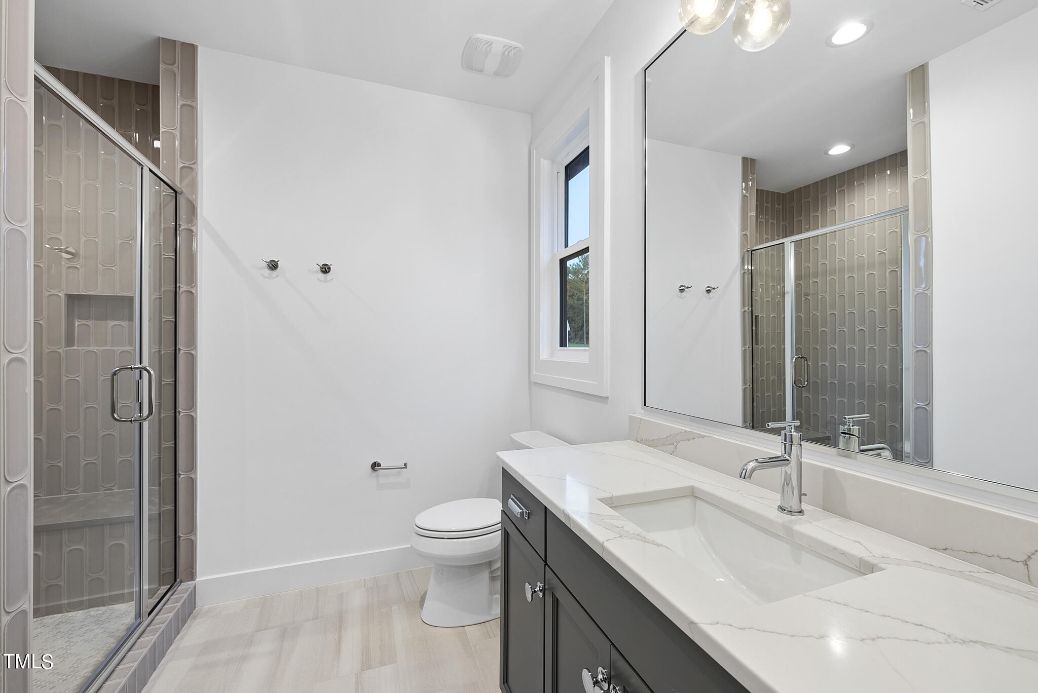 1605 Legacy Ridge Lane