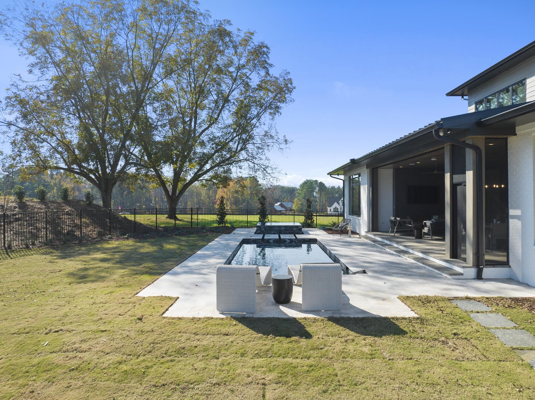 1636 Legacy Ridge Lane
