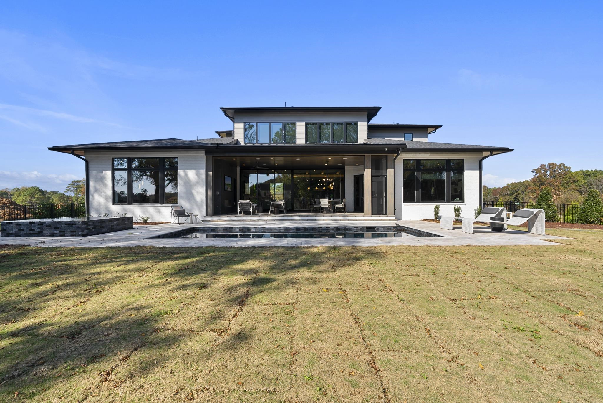 1636 Legacy Ridge Lane