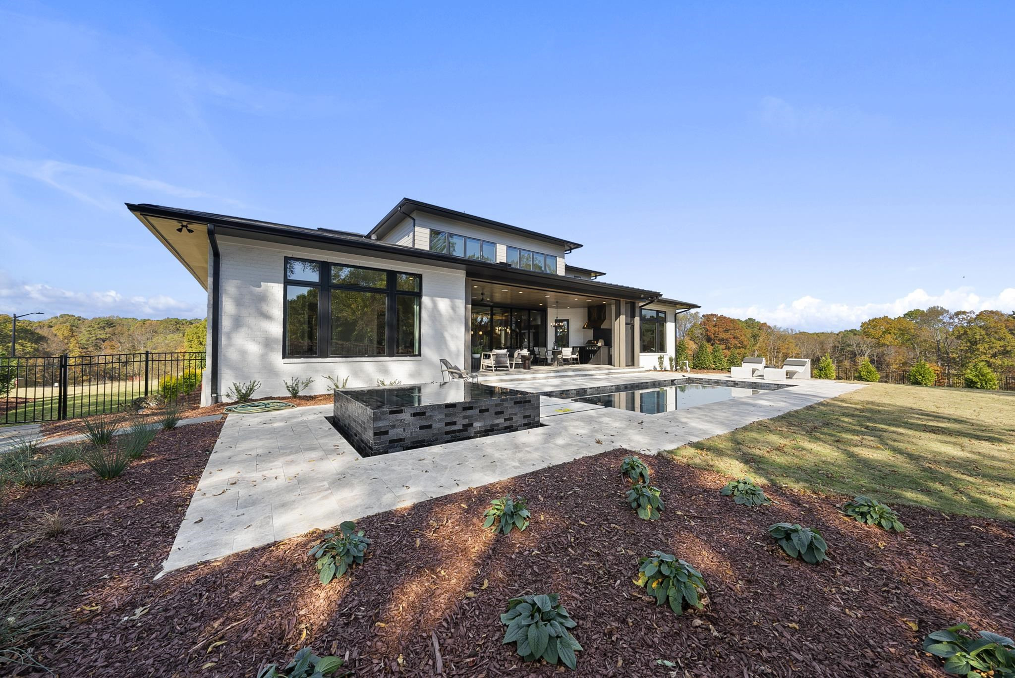 1636 Legacy Ridge Lane