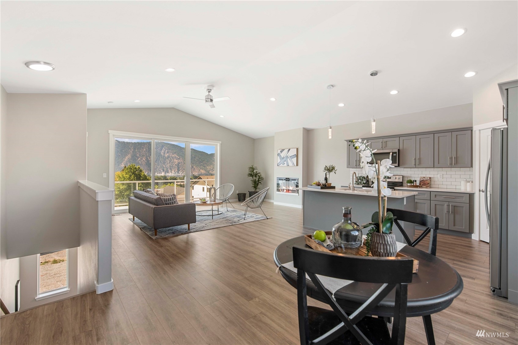 19 Bayview Lane