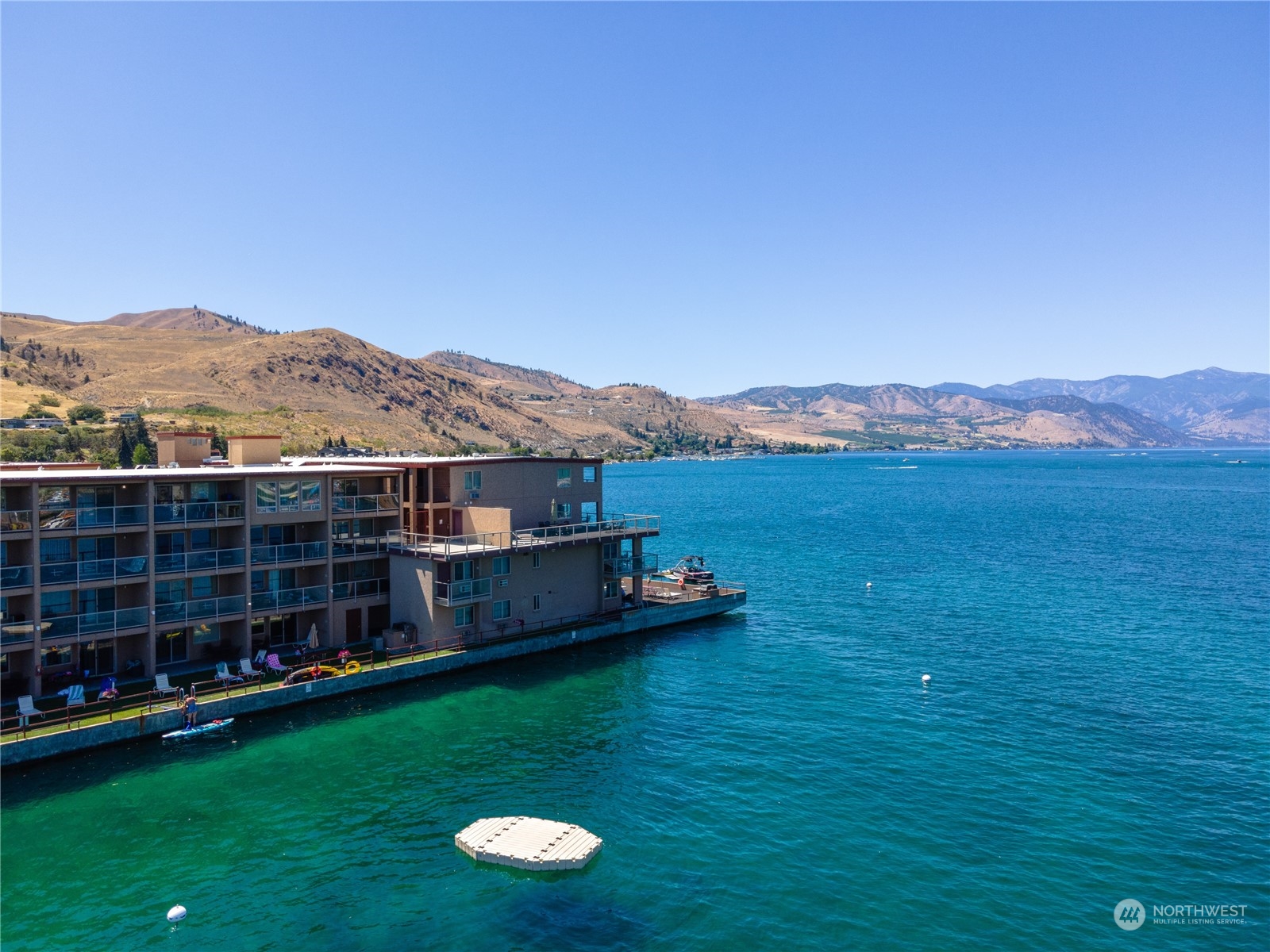 322 W Woodin Ave Unit: 610