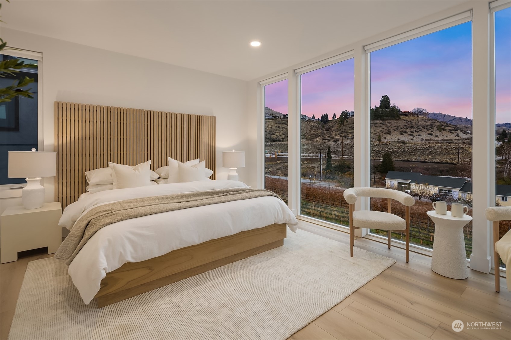 1303 Dragonfly Court