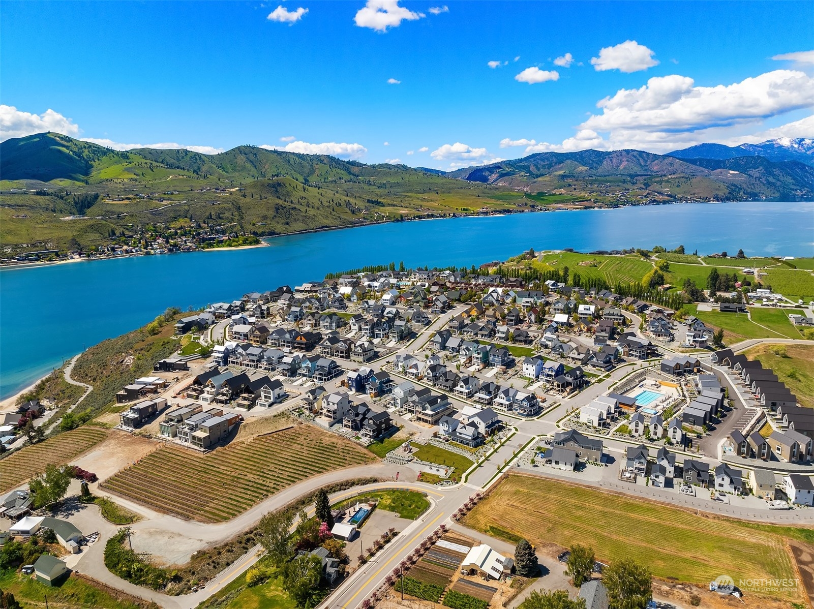 1303 Dragonfly Court