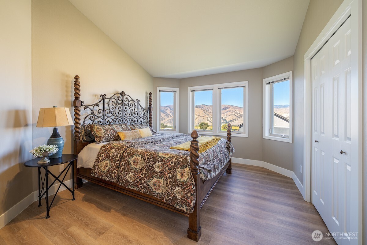 206 Desert Canyon Boulevard