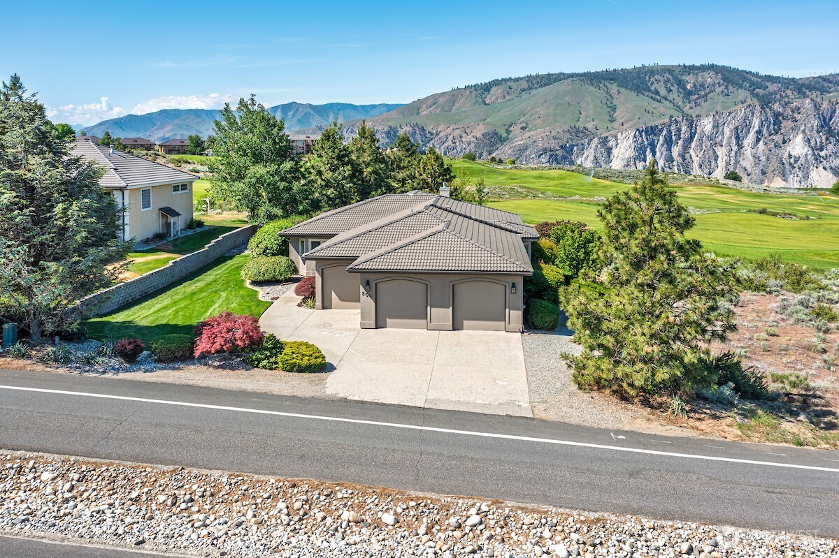 206 Desert Canyon Boulevard