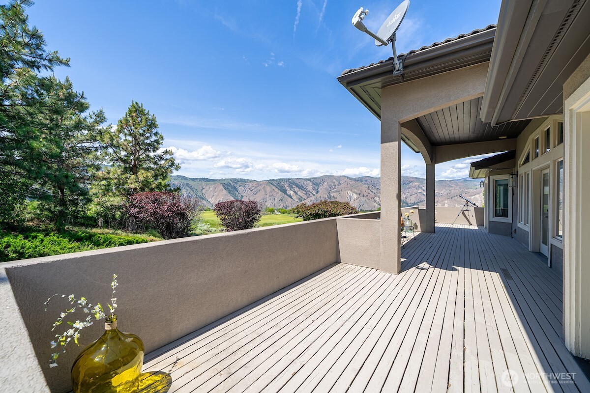 206 Desert Canyon Boulevard