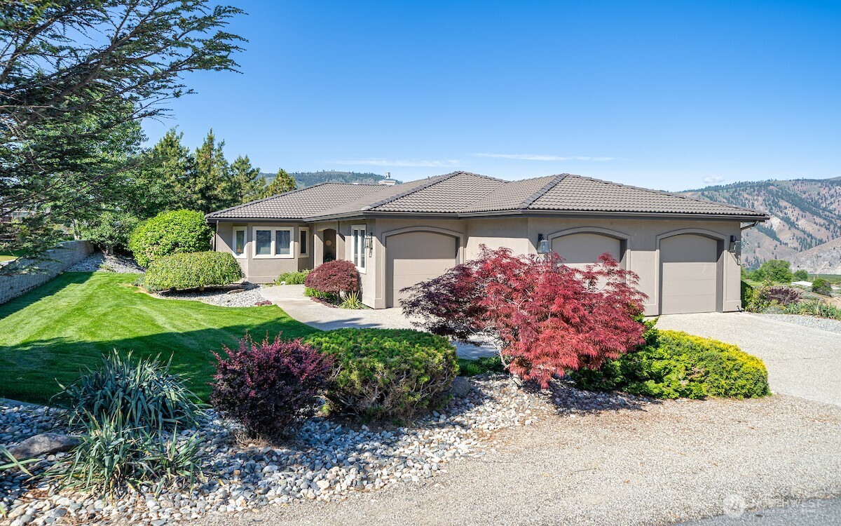 206 Desert Canyon Boulevard