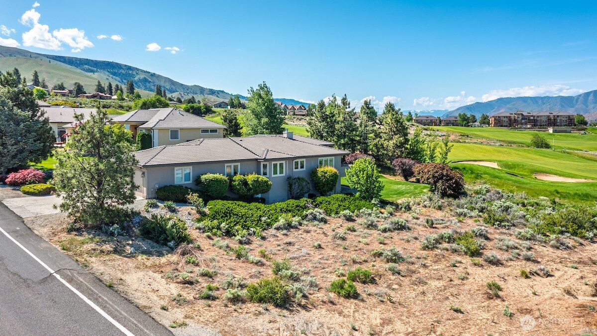 206 Desert Canyon Boulevard