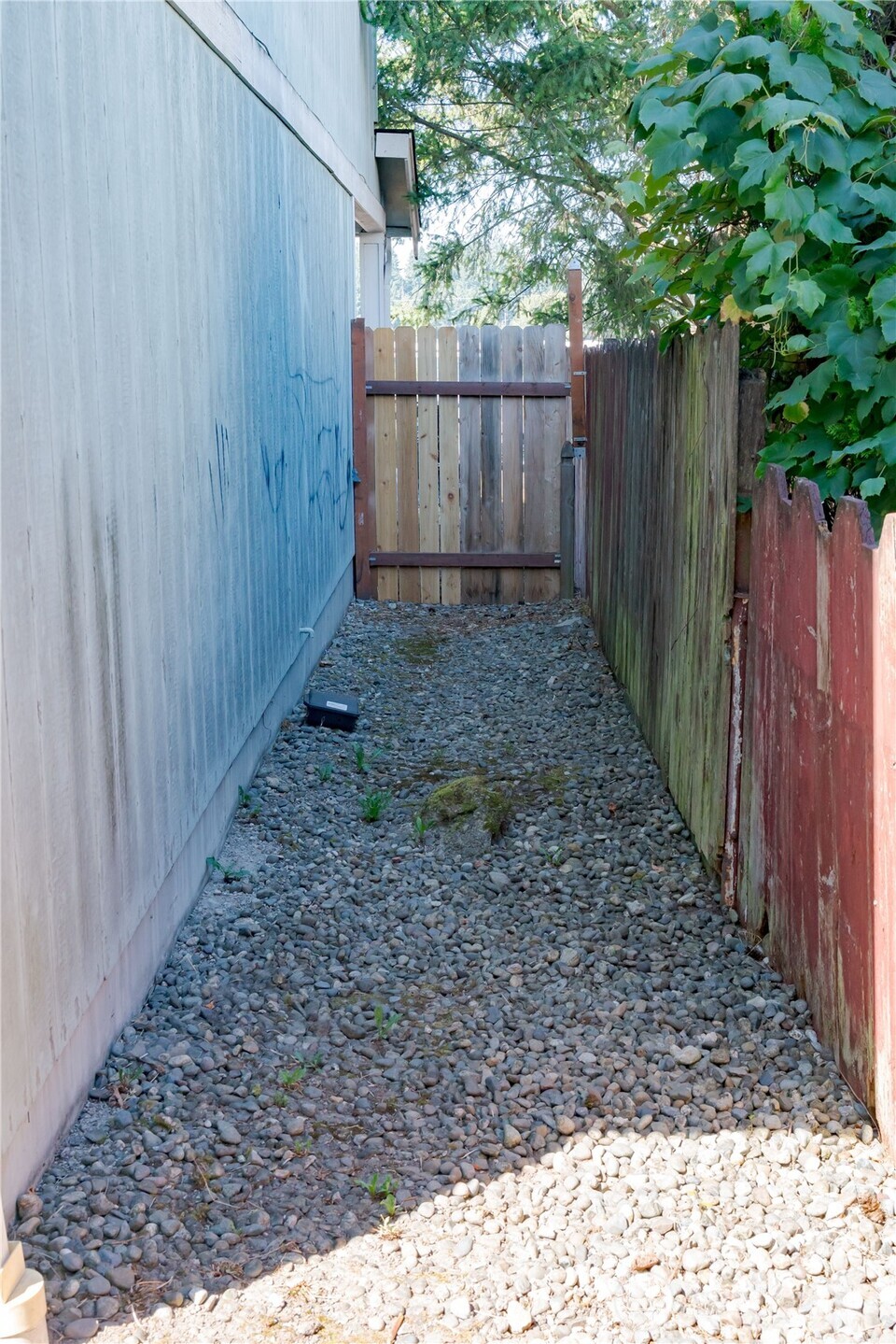 4044 S Puget Sounds Avenue