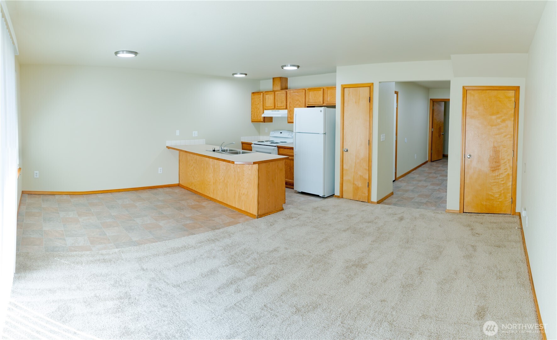 4044 S Puget Sounds Avenue