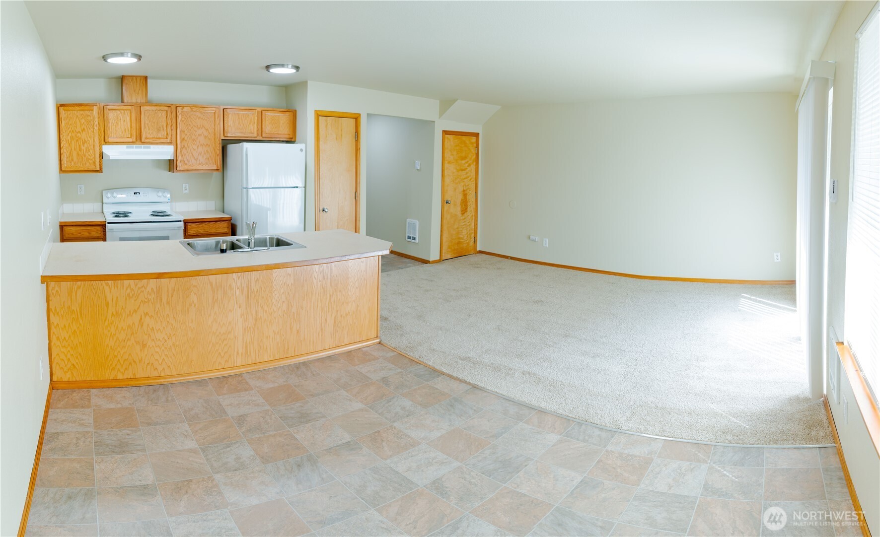 4044 S Puget Sounds Avenue