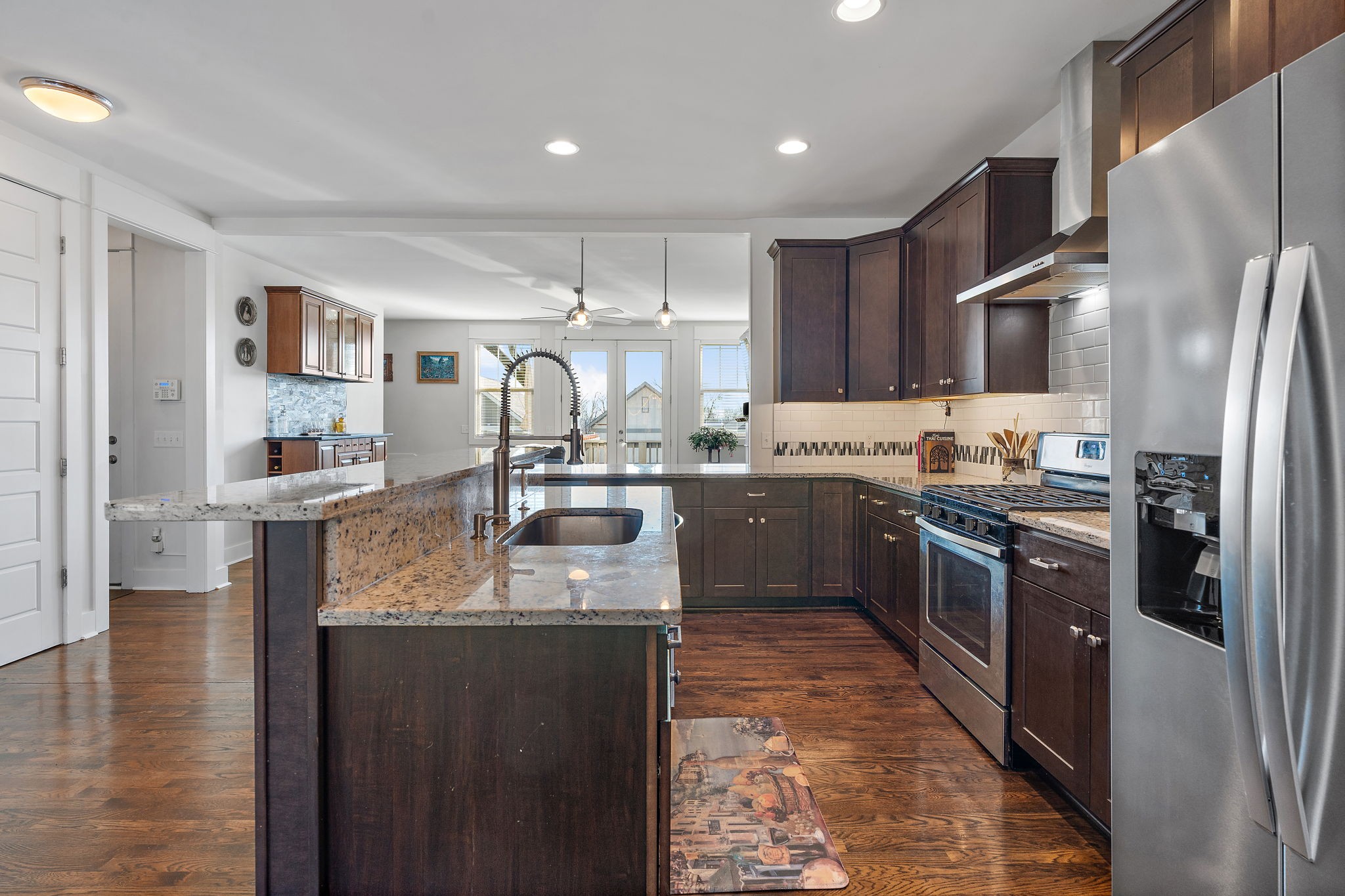 2022 Straightway Ave Unit: B