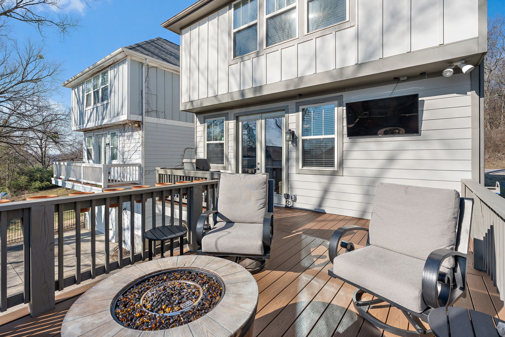 2022 Straightway Ave Unit: B