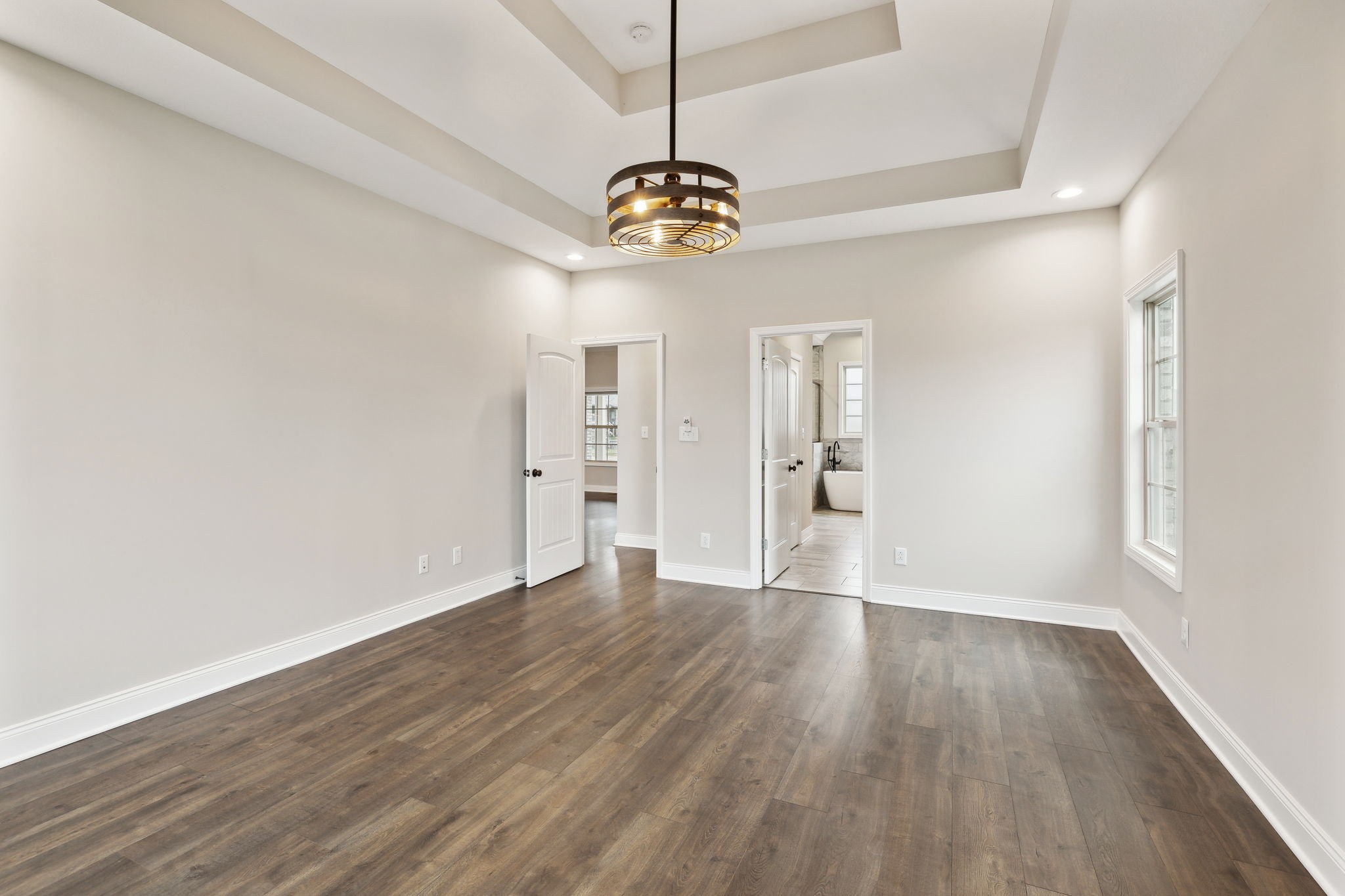 1528 Charles Bell Rd