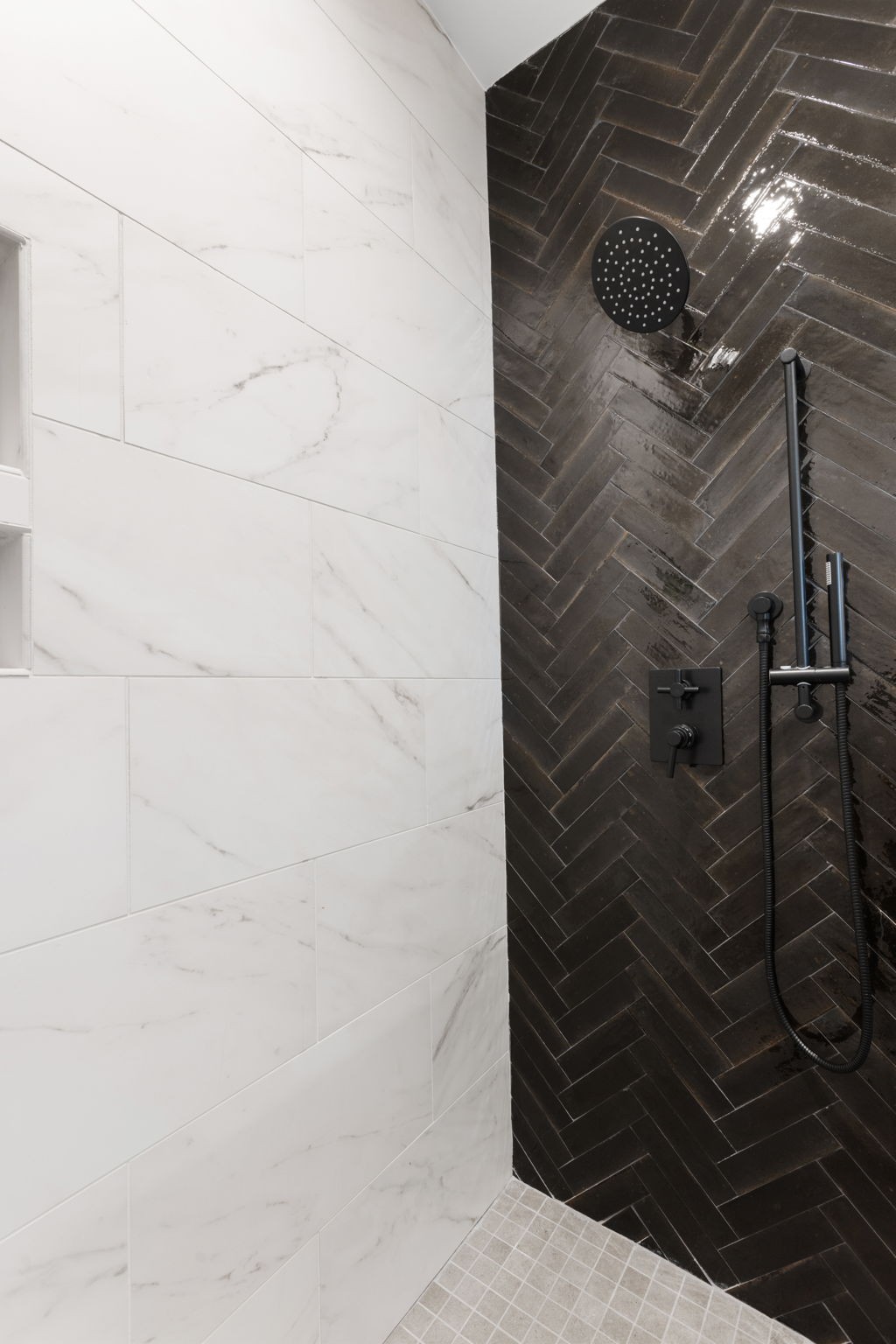 601 Madison St Unit: 312