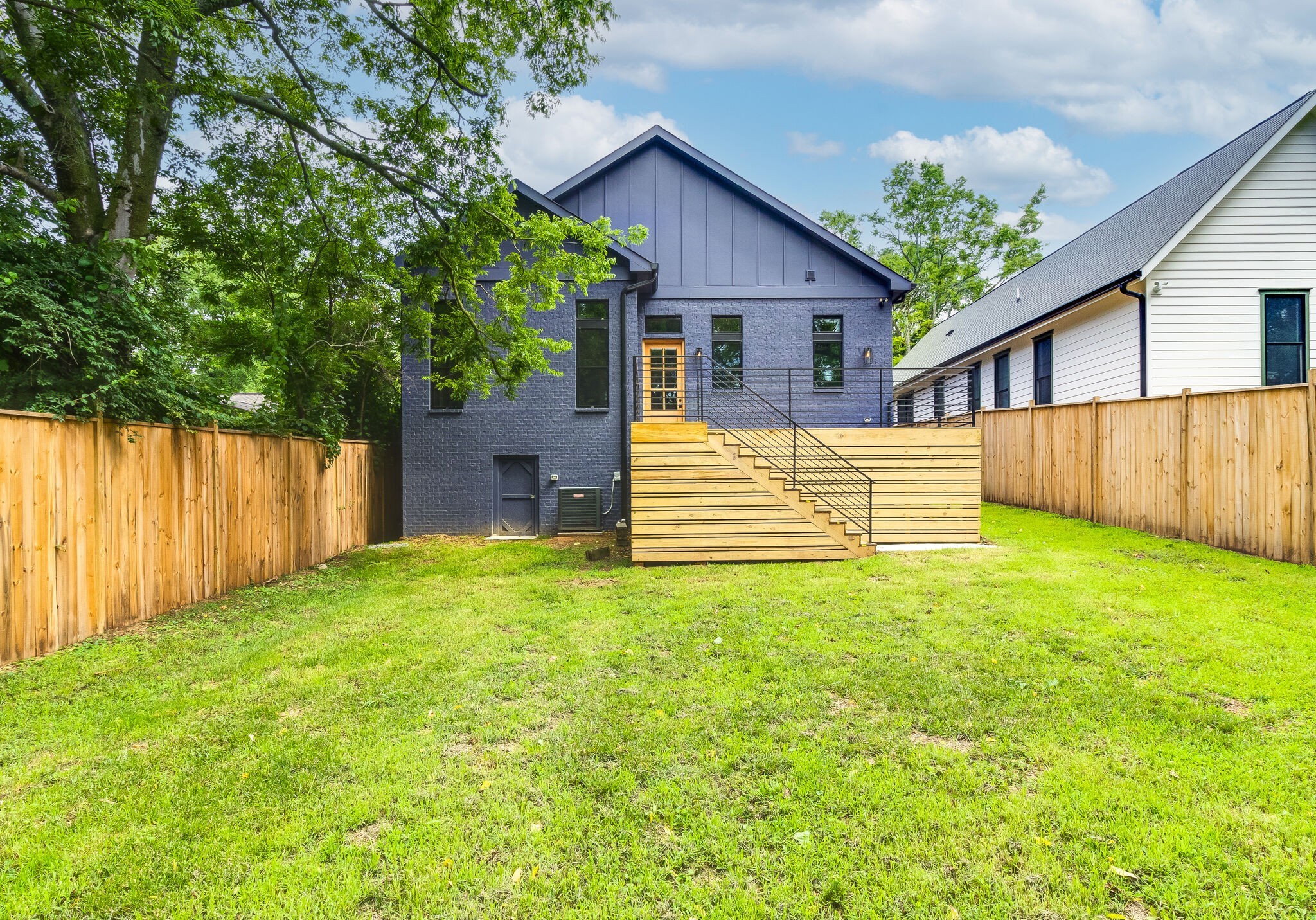 420 Lanier Dr