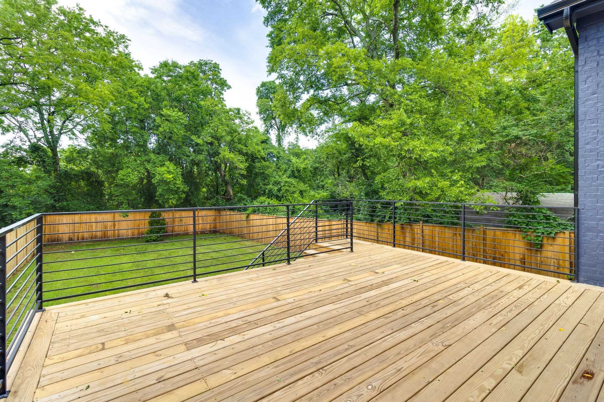 420 Lanier Dr
