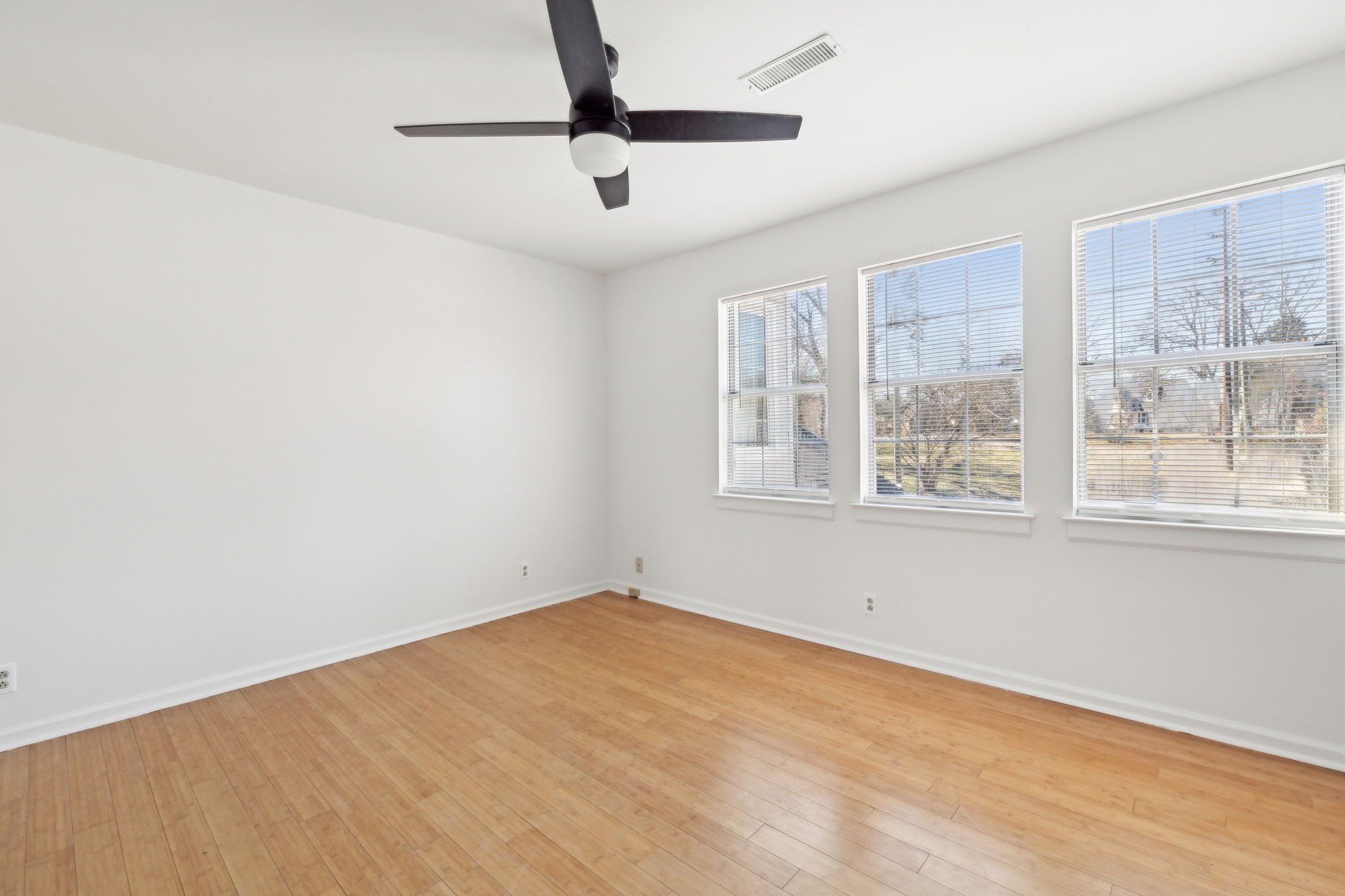 217 Walton Ferry Rd Unit: 108