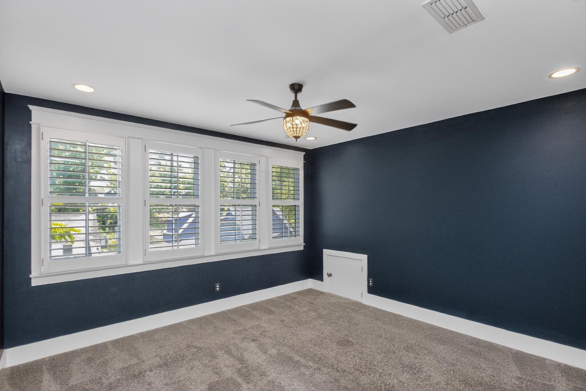 1315 Lillian St