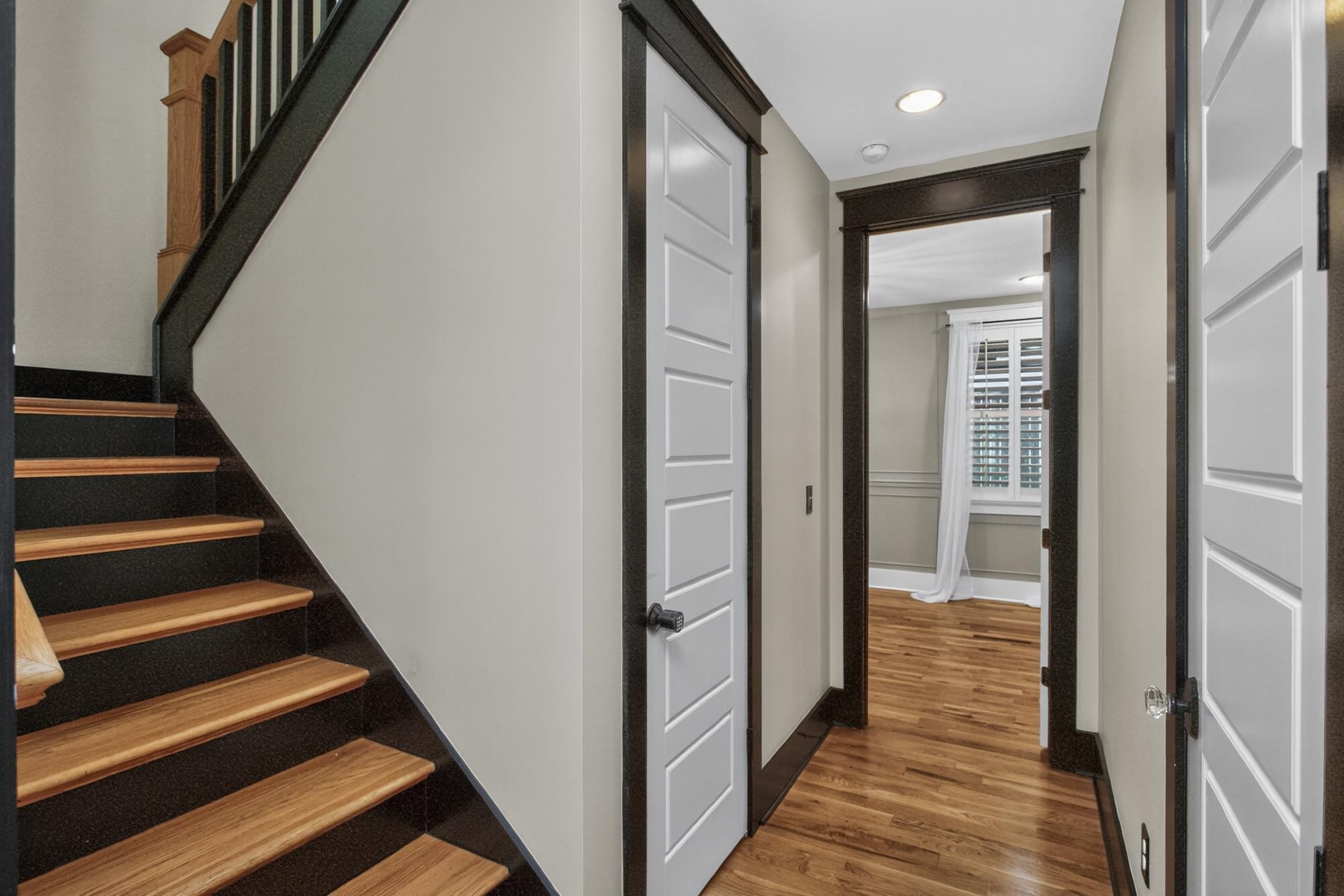 1315 Lillian St