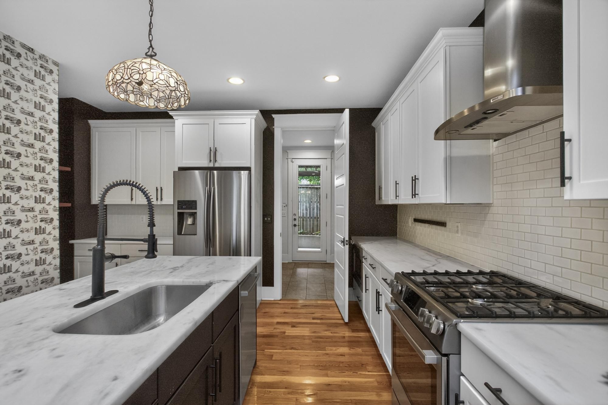 1315 Lillian St