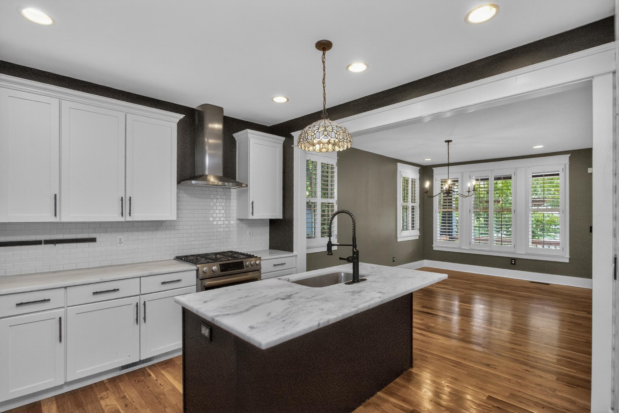 1315 Lillian St