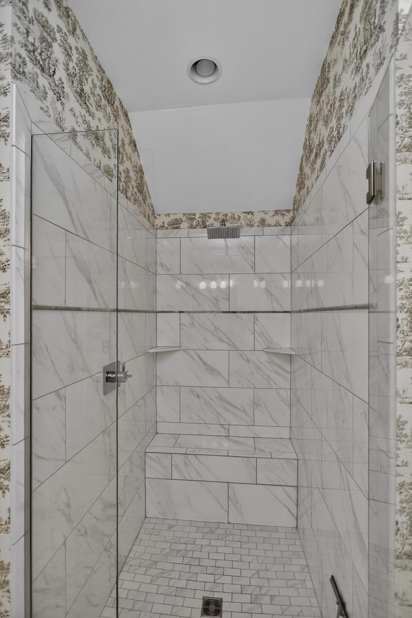 1315 Lillian St