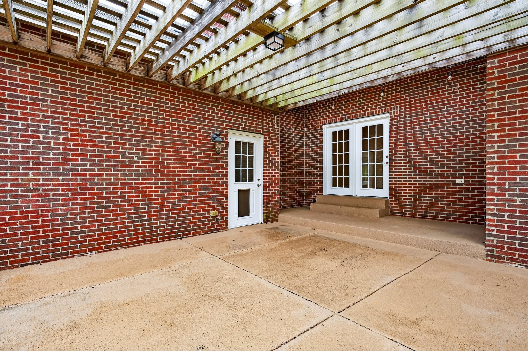 7116 Kyles Creek Dr