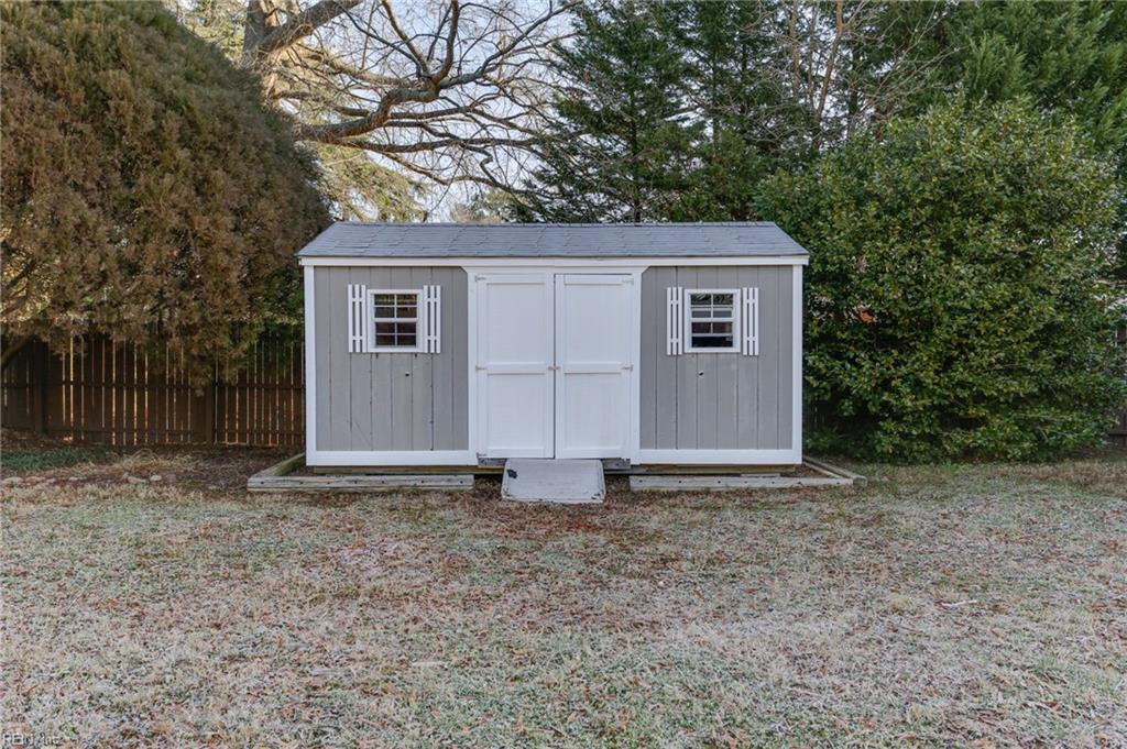 556 Colony RD