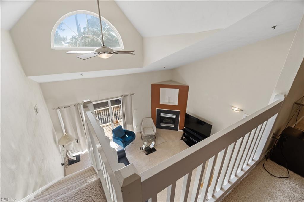 2229 Lesner CRES 302