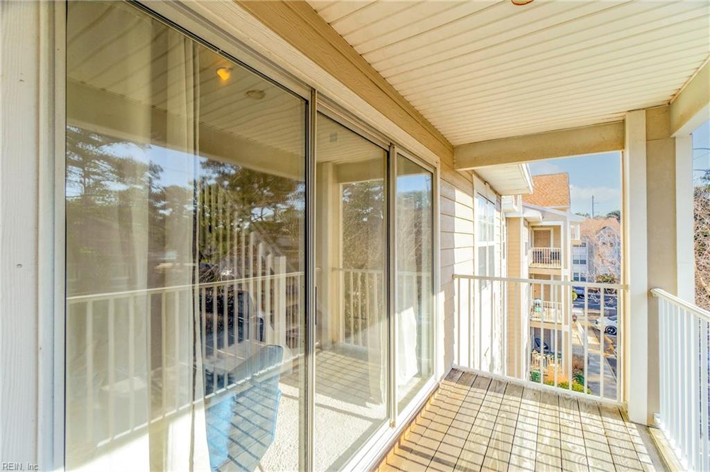 2229 Lesner CRES 302