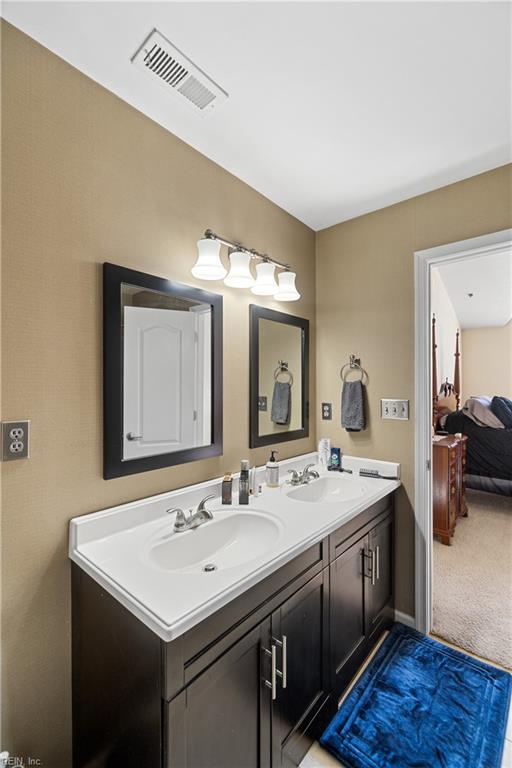 2229 Lesner CRES 302