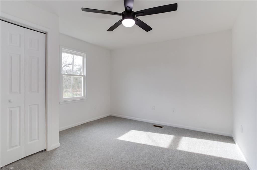 47 Ash AVE