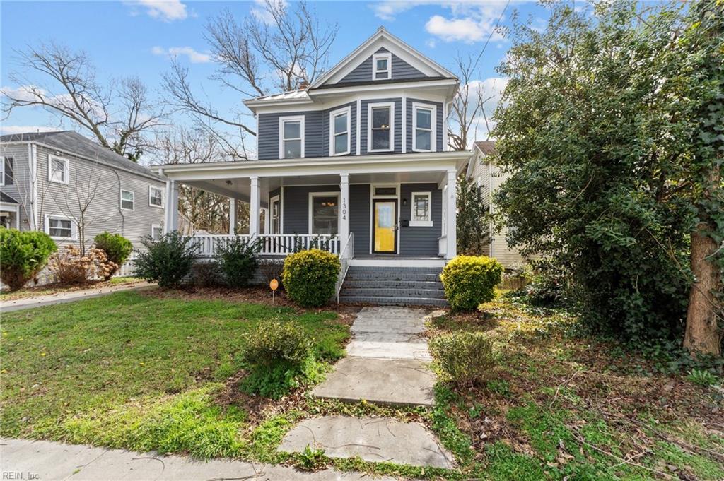 1304 Holly Avenue