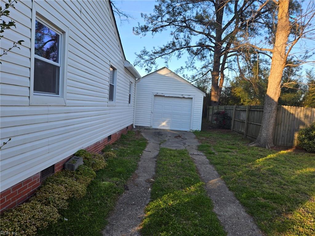 324 Bradford AVE