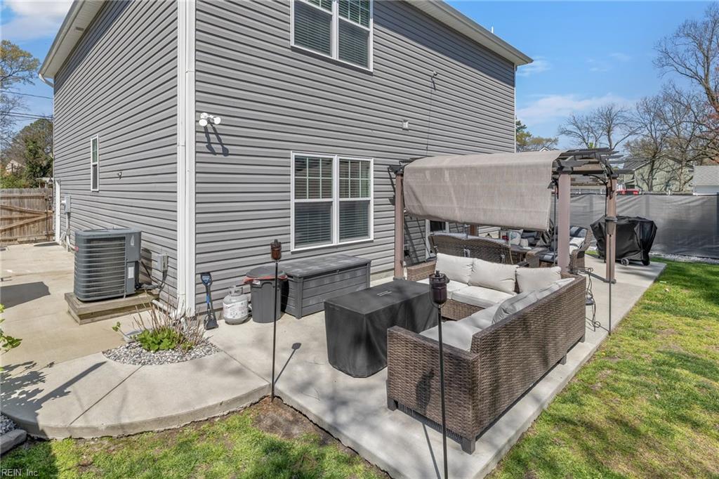 2626 Saint Mihiel AVE