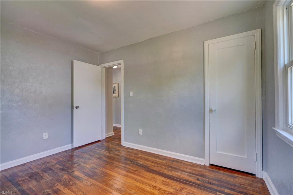 1331 Sunset DR