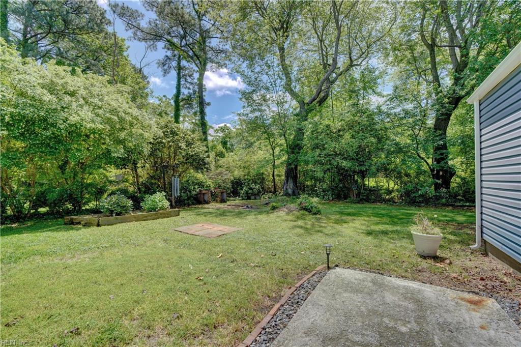 1331 Sunset DR