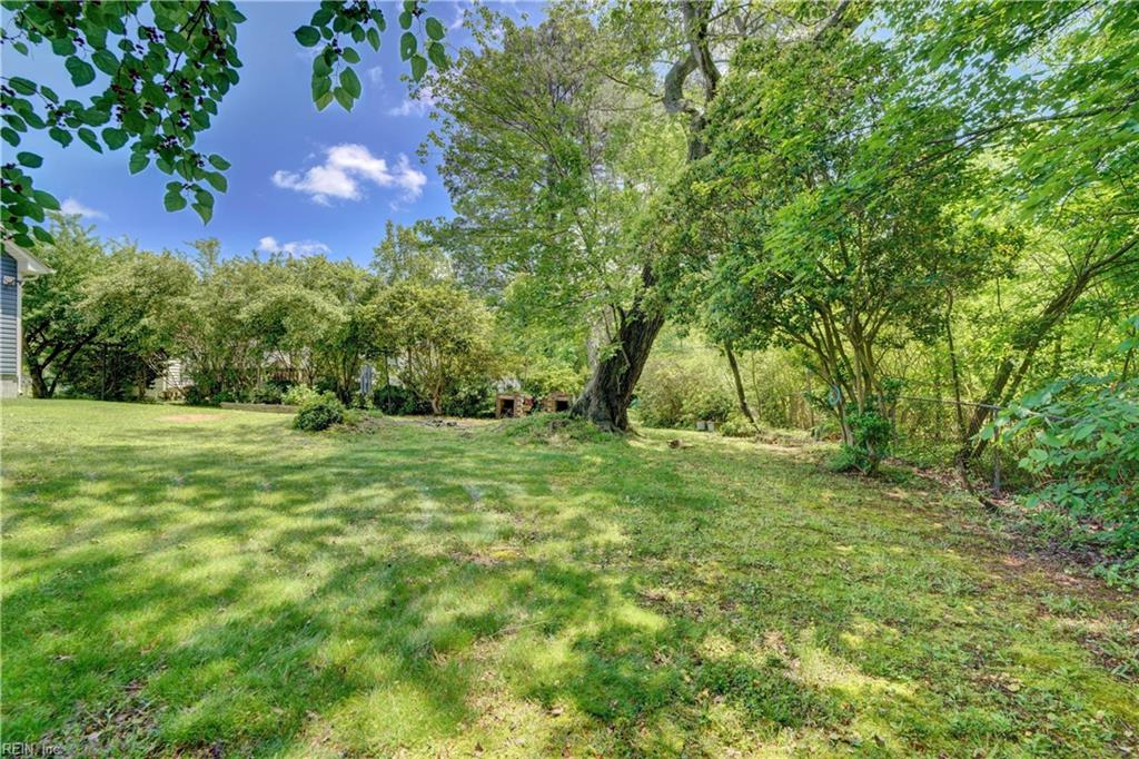 1331 Sunset DR