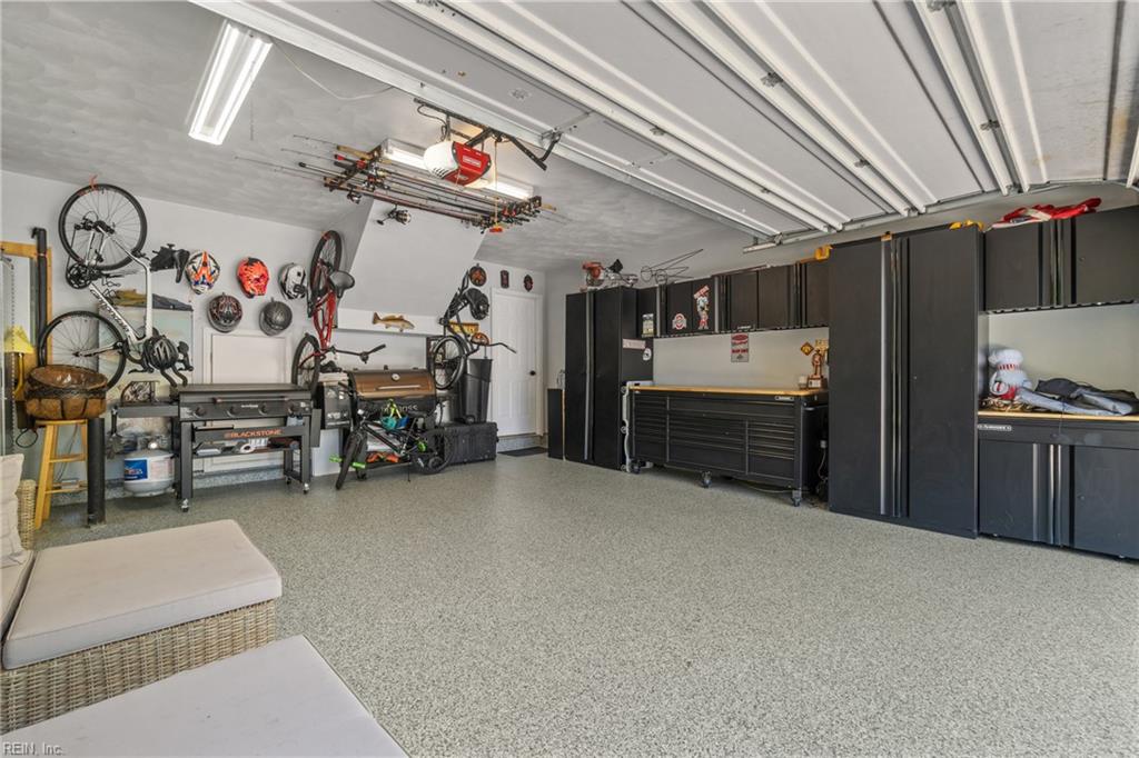 3517 Purebred DR