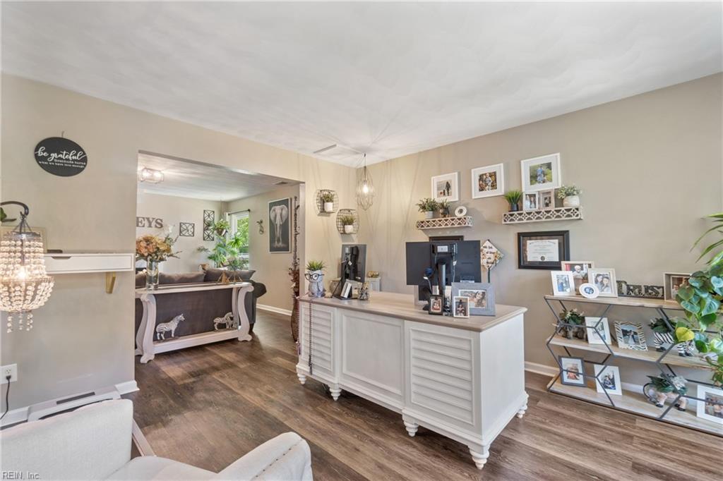 3517 Purebred DR