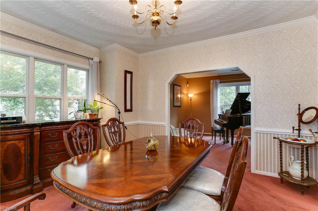 6406 Moss Side CT