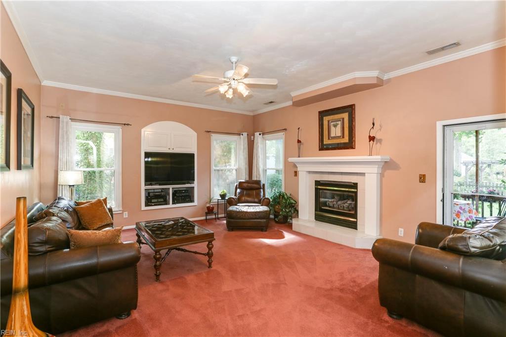 6406 Moss Side CT