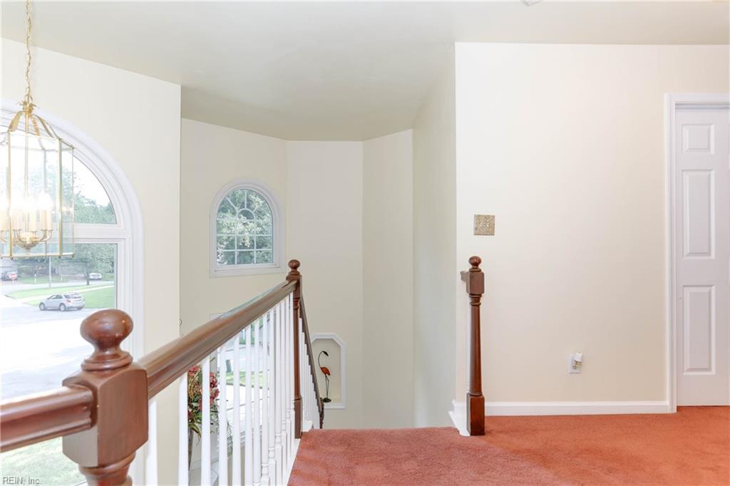 6406 Moss Side CT