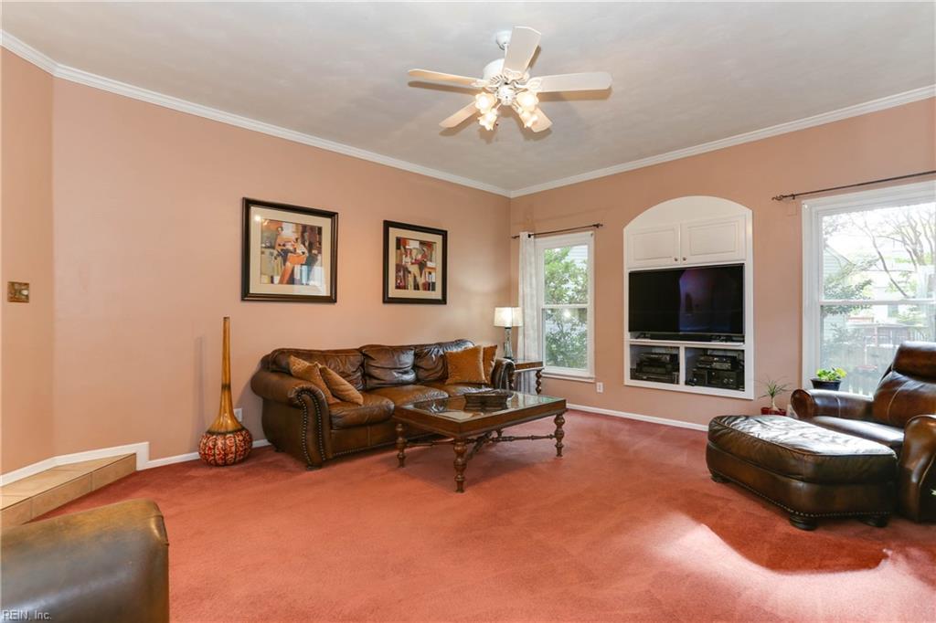 6406 Moss Side CT